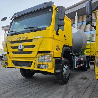 Betonmixer op de bouwplaats